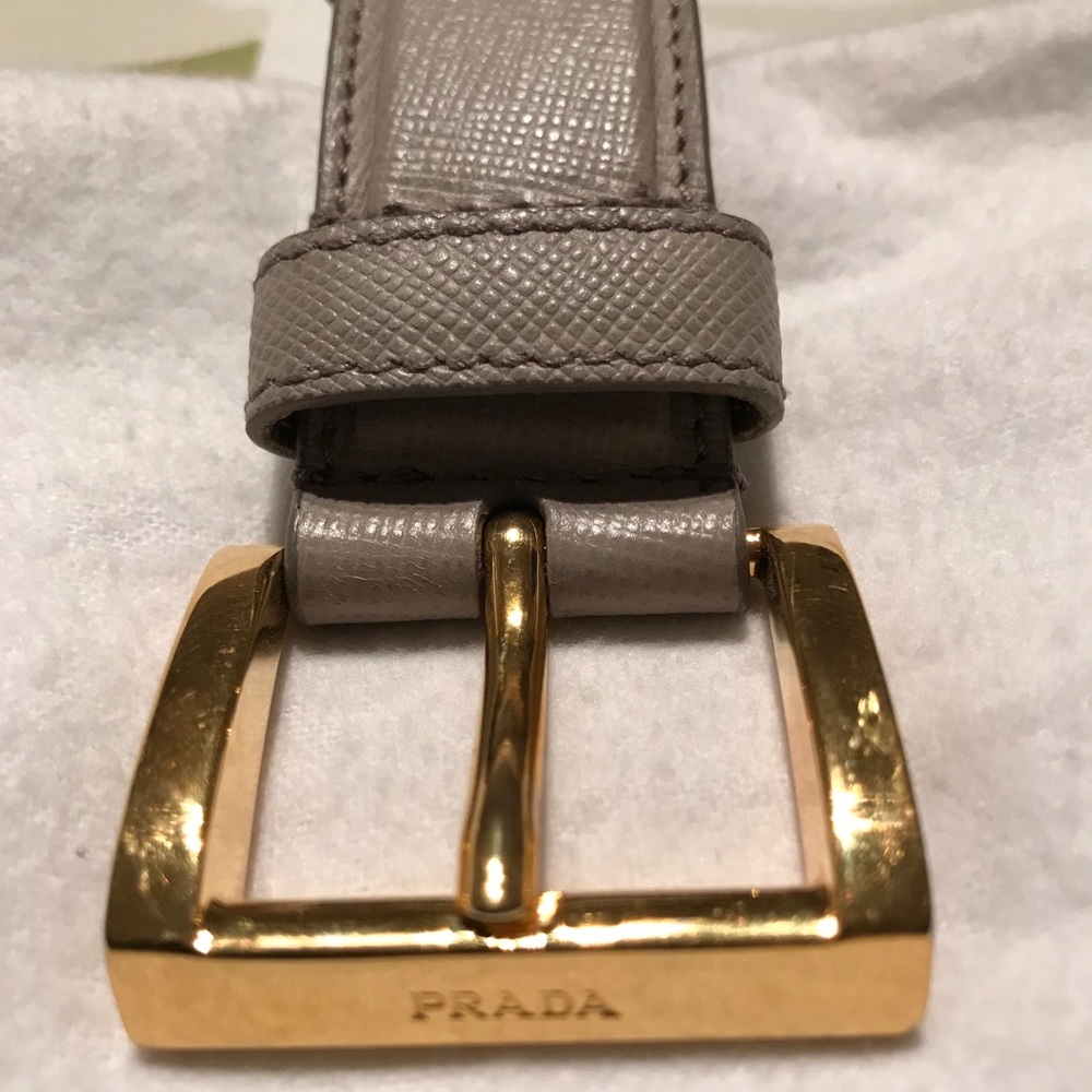 Prada saffiano leather grey belt w/ gold buckle 85